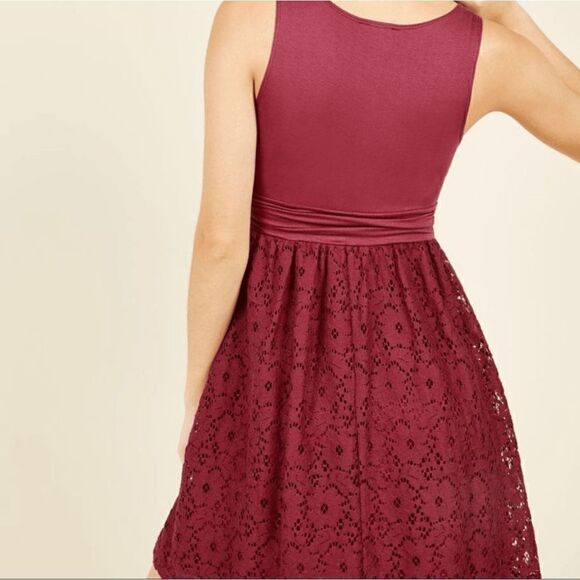 ModCloth
Maitai Womens Lined Scoop Neck Sleeveless Summer Lace Dress Purple Sz M - Picture 2 of 7